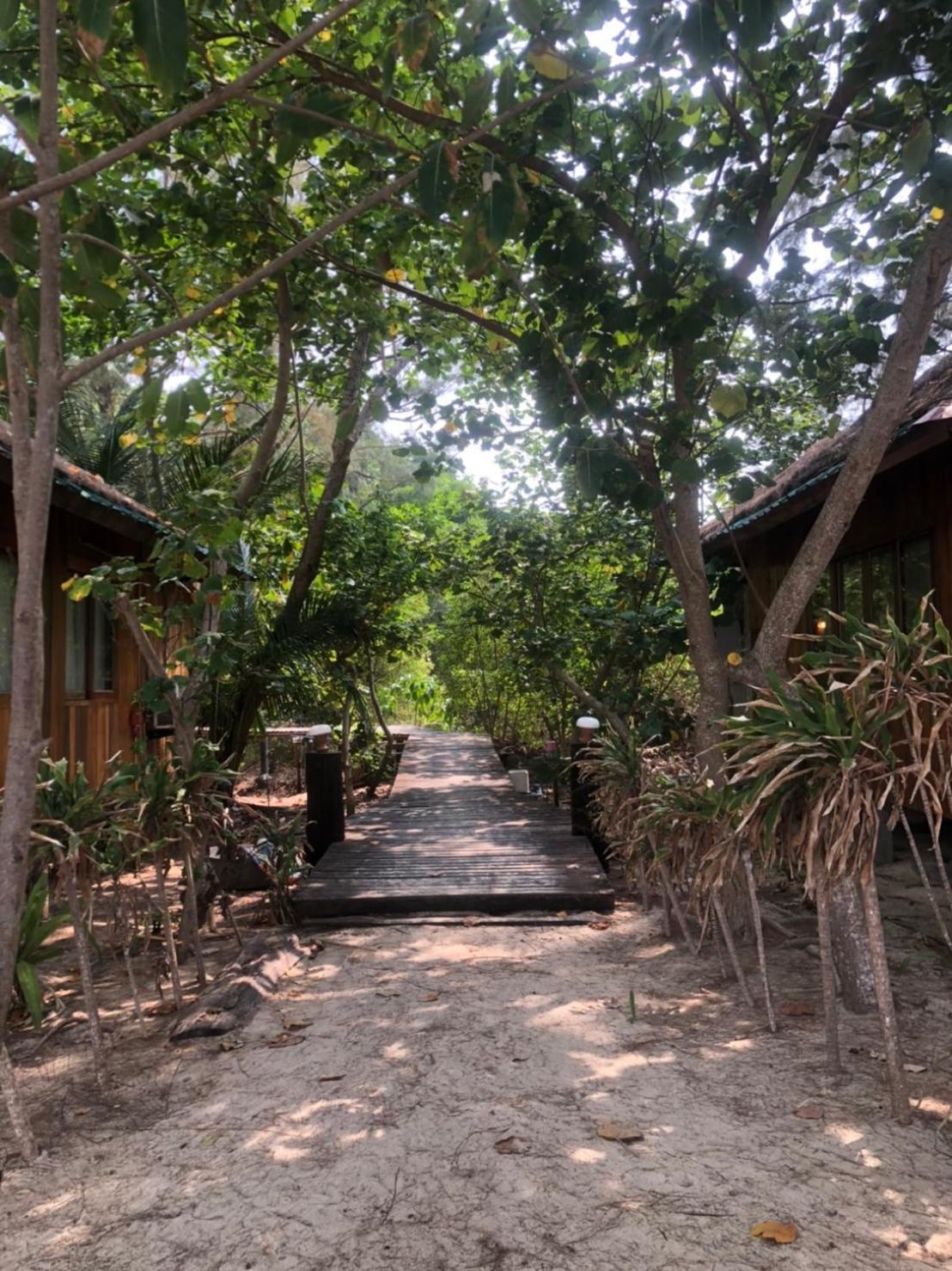 Kradan Beach Resort Екстер'єр фото