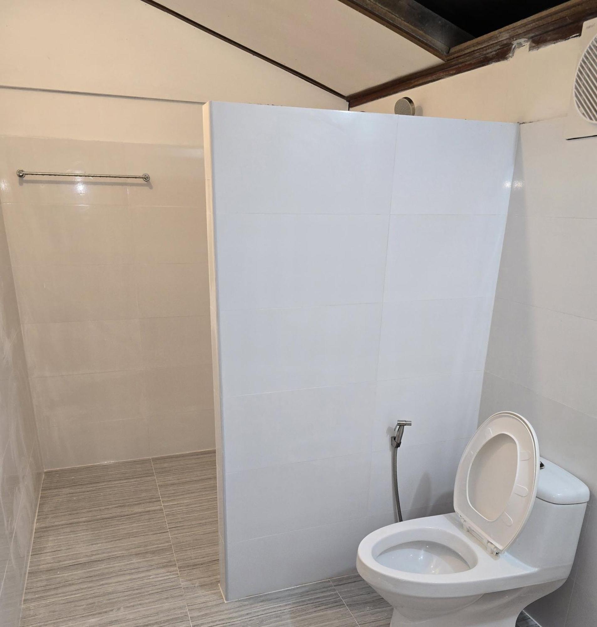 Kradan Beach Resort Екстер'єр фото